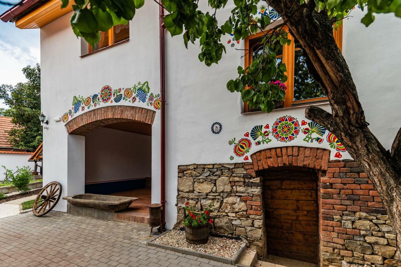 Penzion Hluk Buitenkant foto